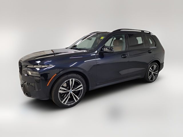 2024 BMW X7 M60i