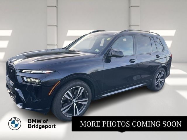 2024 BMW X7 M60i