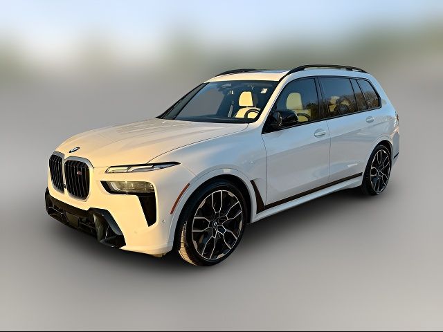 2024 BMW X7 M60i