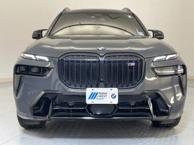 2024 BMW X7 M60i