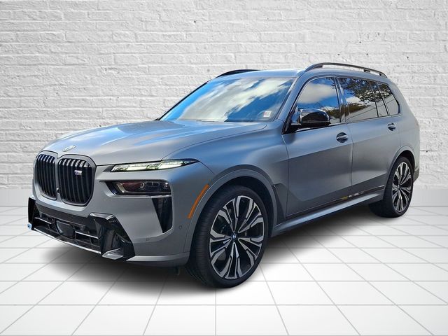 2024 BMW X7 M60i