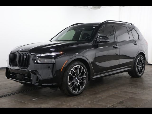 2024 BMW X7 M60i