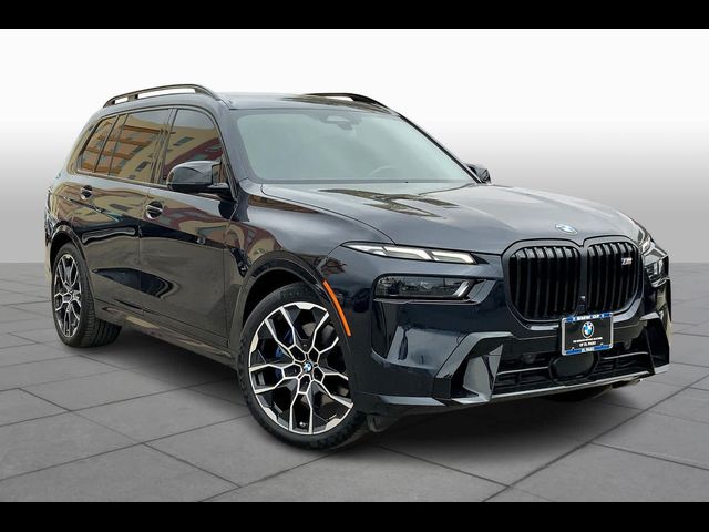 2024 BMW X7 M60i