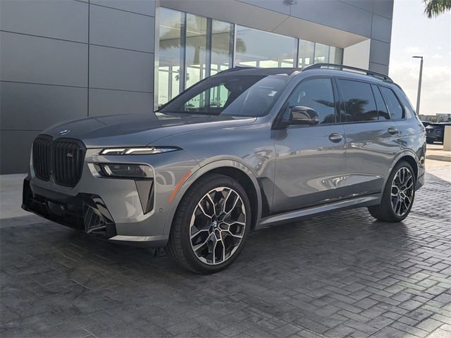 2024 BMW X7 M60i