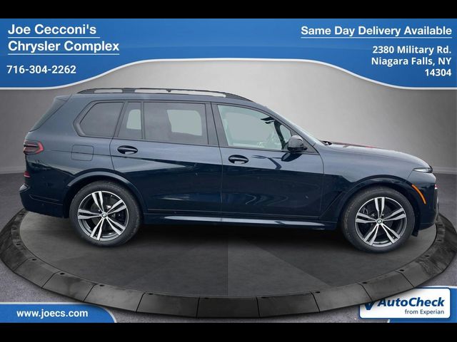 2024 BMW X7 M60i