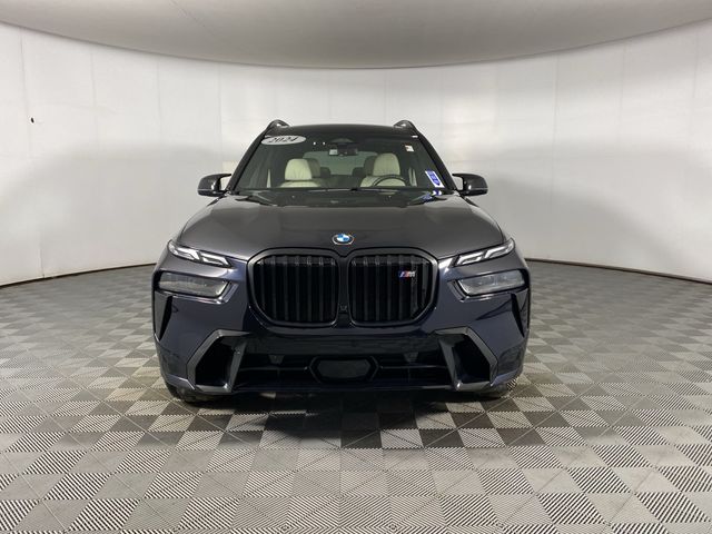 2024 BMW X7 M60i