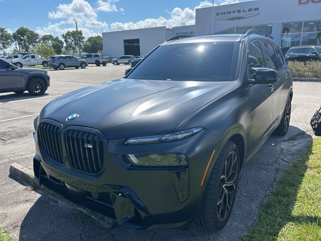 2024 BMW X7 M60i