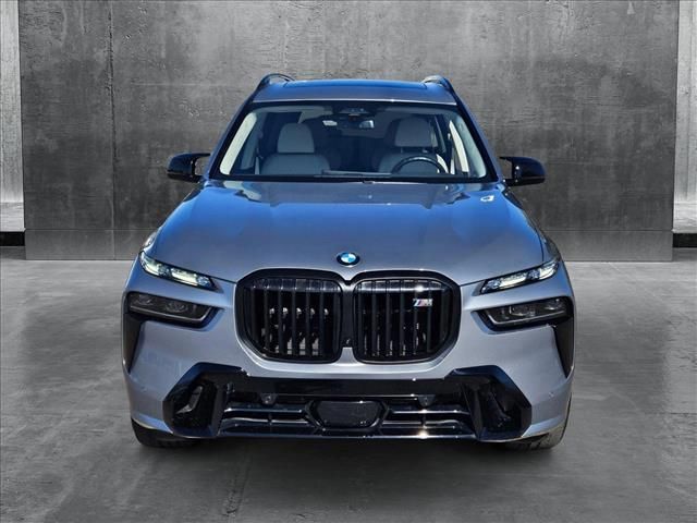 2024 BMW X7 M60i