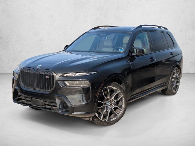 2024 BMW X7 M60i