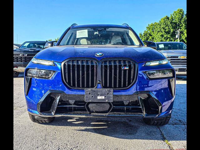 2024 BMW X7 M60i
