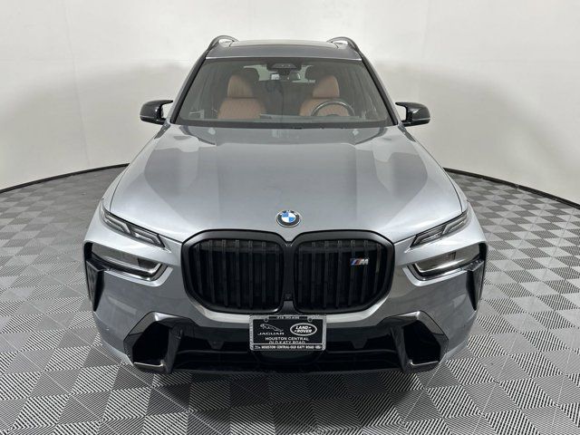 2024 BMW X7 M60i