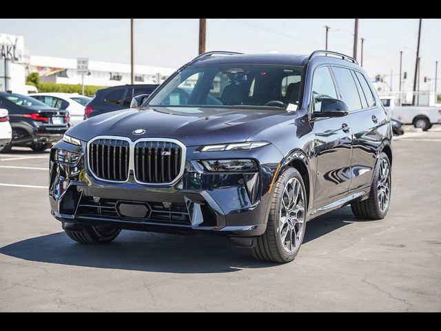 2024 BMW X7 M60i