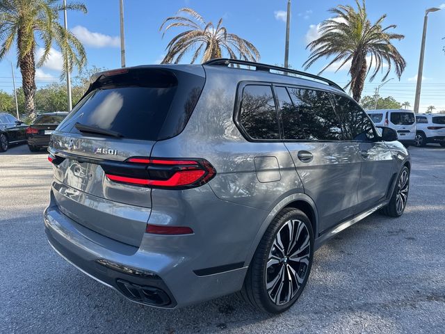 2024 BMW X7 M60i