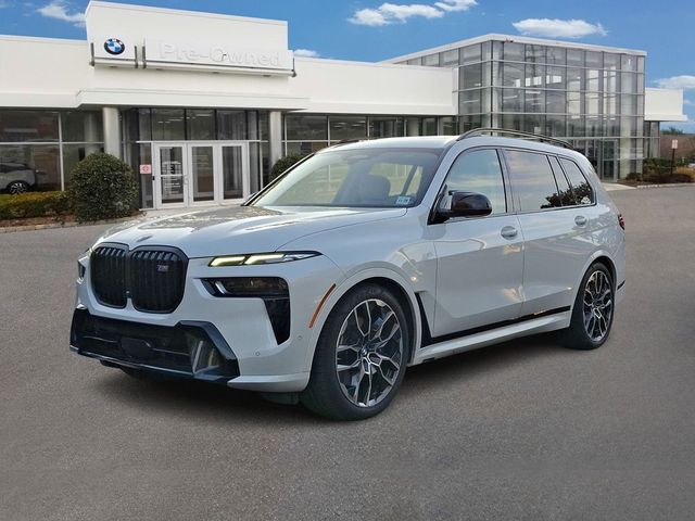 2024 BMW X7 M60i