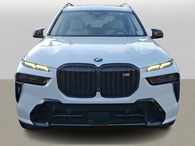 2024 BMW X7 M60i