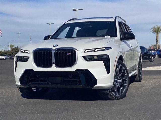 2024 BMW X7 M60i