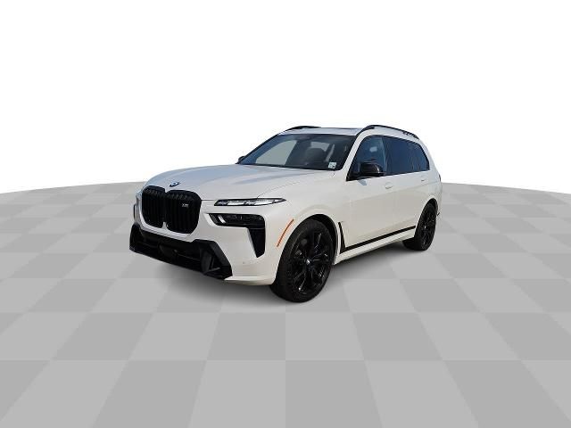 2024 BMW X7 M60i