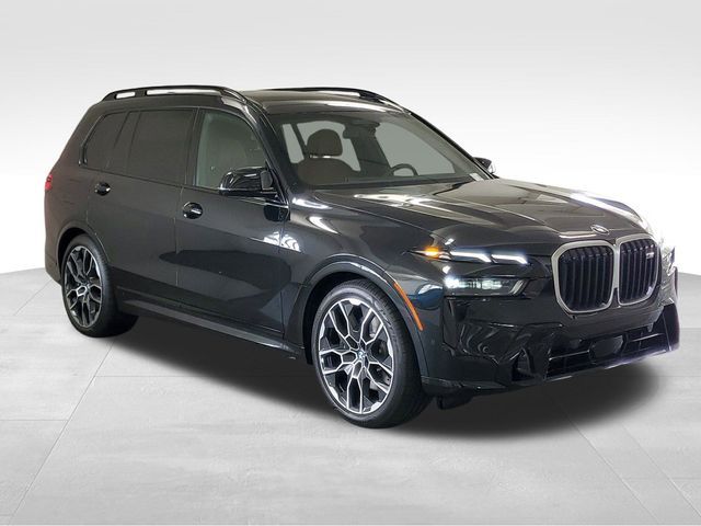 2024 BMW X7 M60i