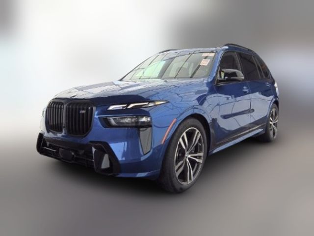 2024 BMW X7 M60i