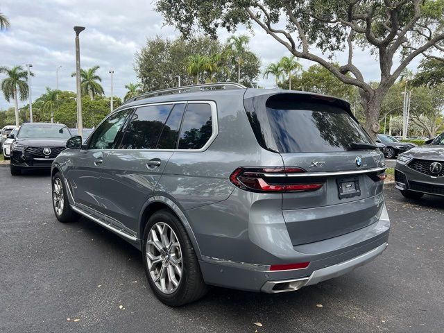 2024 BMW X7 xDrive40i