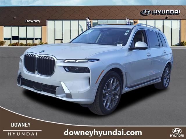 2024 BMW X7 xDrive40i