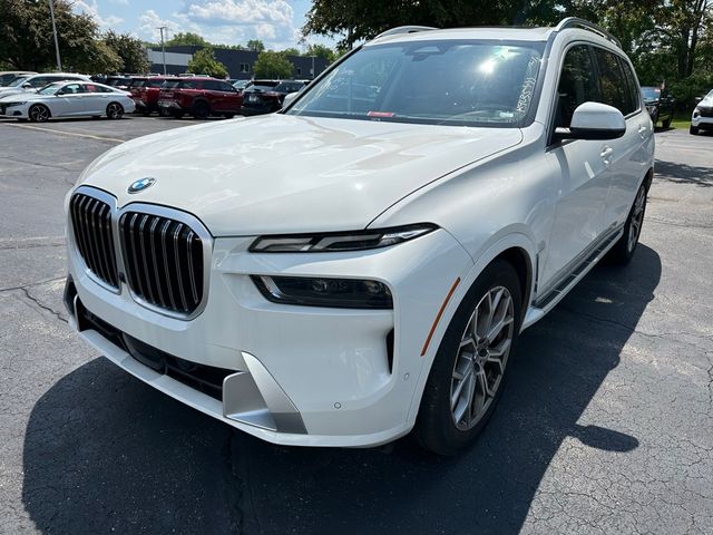 2024 BMW X7 xDrive40i