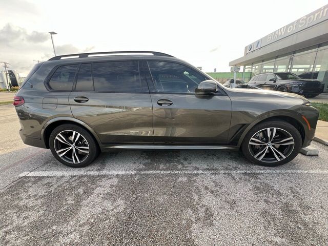 2024 BMW X7 xDrive40i