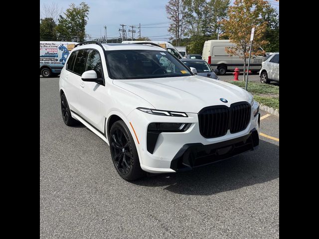 2024 BMW X7 xDrive40i