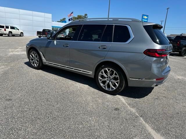 2024 BMW X7 xDrive40i