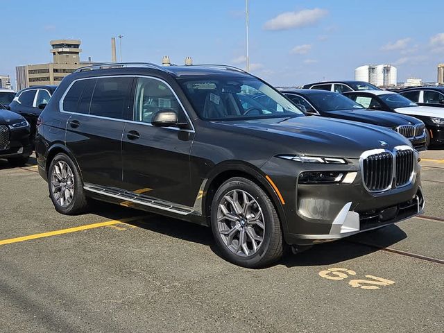 2024 BMW X7 xDrive40i