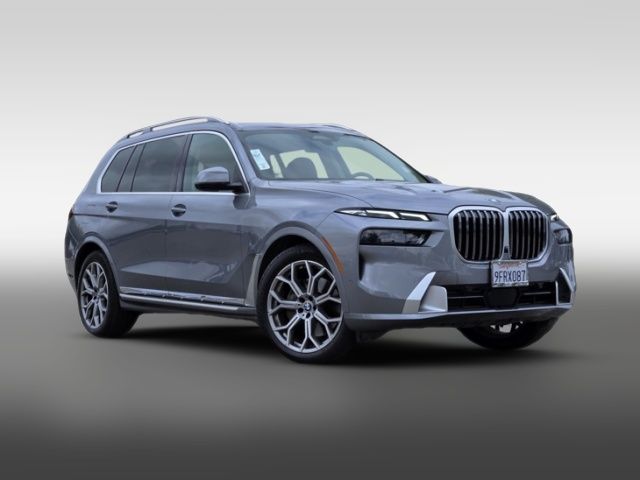 2024 BMW X7 xDrive40i