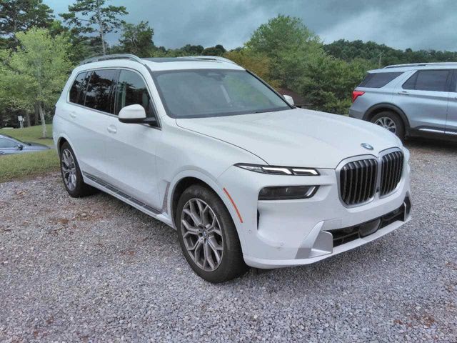 2024 BMW X7 xDrive40i