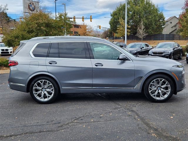 2024 BMW X7 xDrive40i