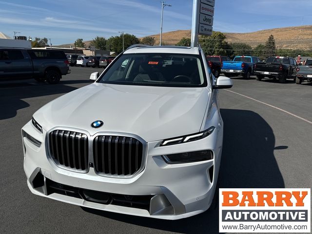 2024 BMW X7 xDrive40i