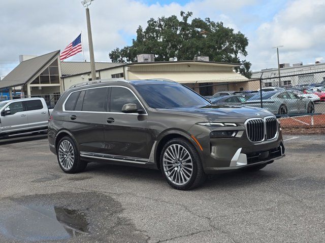 2024 BMW X7 xDrive40i