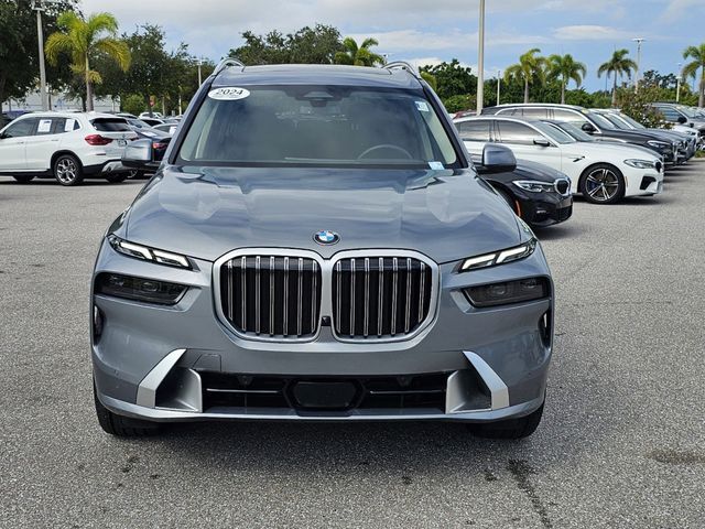 2024 BMW X7 xDrive40i