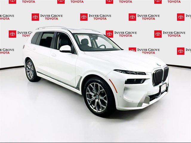 2024 BMW X7 xDrive40i