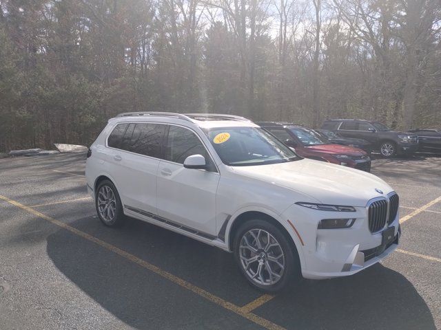 2024 BMW X7 xDrive40i