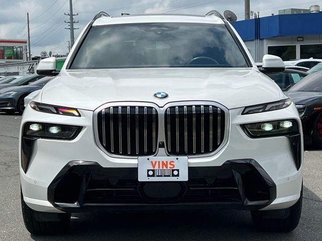 2024 BMW X7 xDrive40i