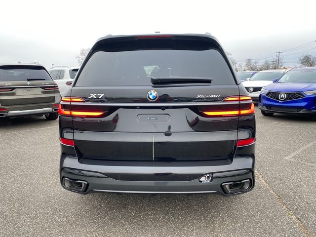 2024 BMW X7 xDrive40i