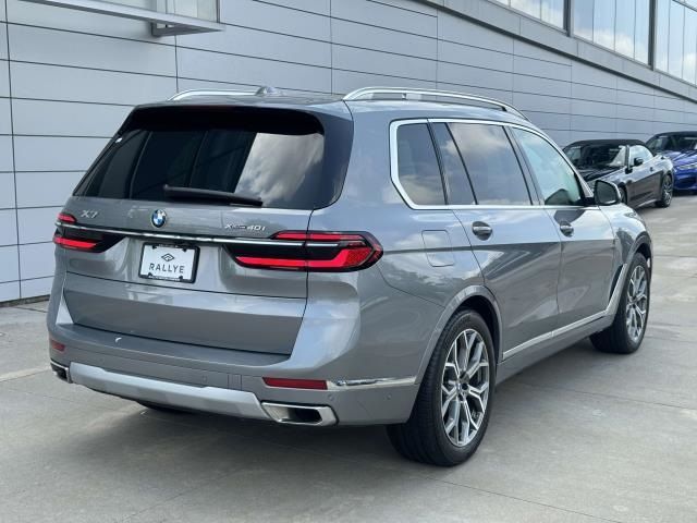 2024 BMW X7 xDrive40i