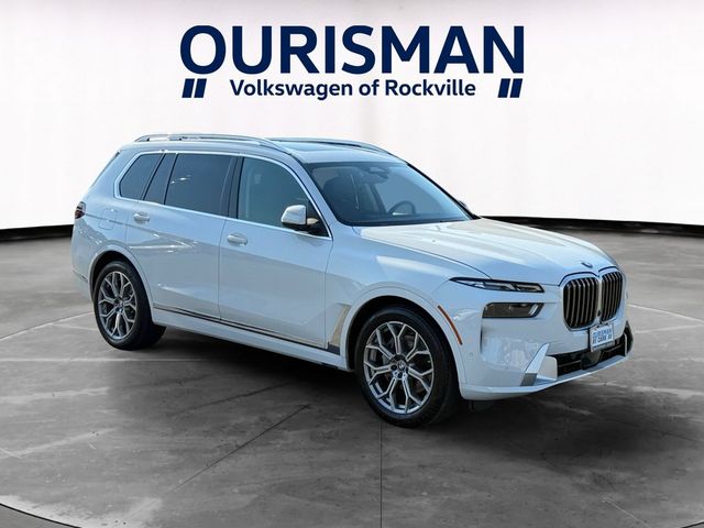 2024 BMW X7 xDrive40i
