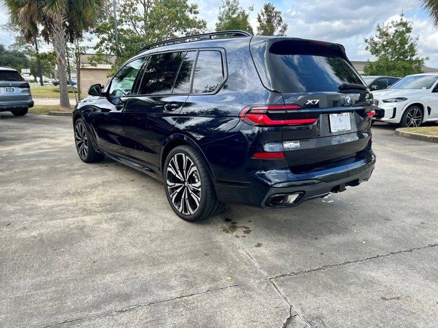 2024 BMW X7 xDrive40i