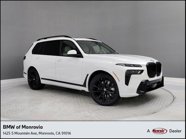 2024 BMW X7 xDrive40i