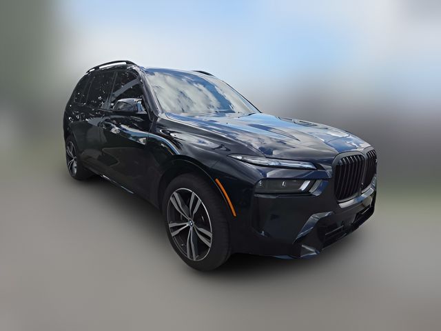 2024 BMW X7 M60i