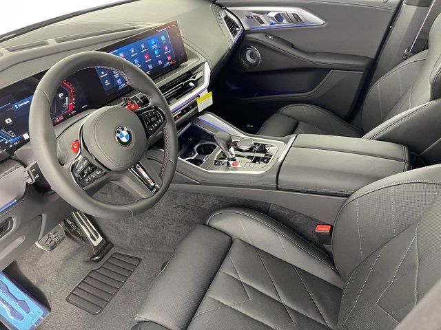 2024 BMW XM Base