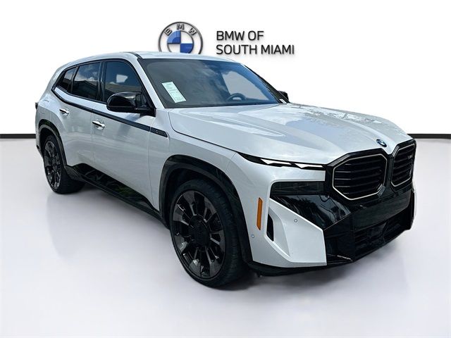 2024 BMW XM Base