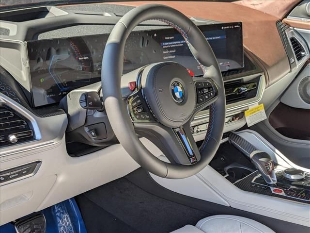 2024 BMW XM Base