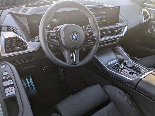 2024 BMW XM Base