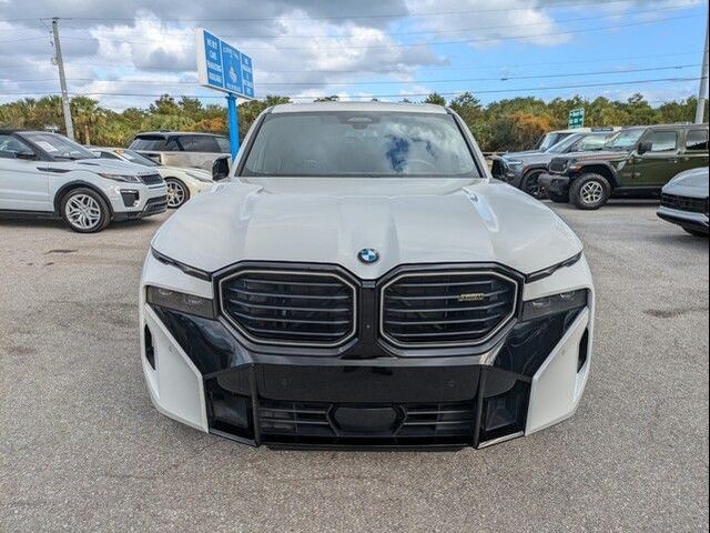 2024 BMW XM Base